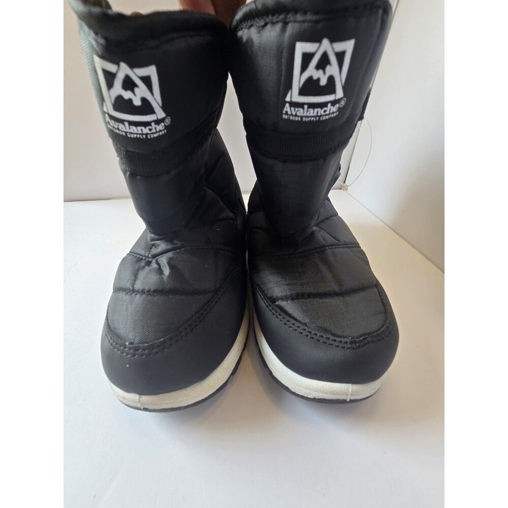 Kid’s Avalanche AV87691 Black Snow Boots Size 13